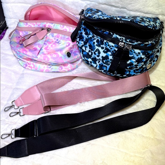 Iris & Rainbow Pink and Blue Leopard Print Best Version Crossbody Bags - Picture 8 of 8